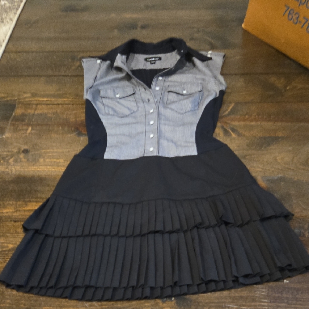 bebe Black and Gray Pleated Dress